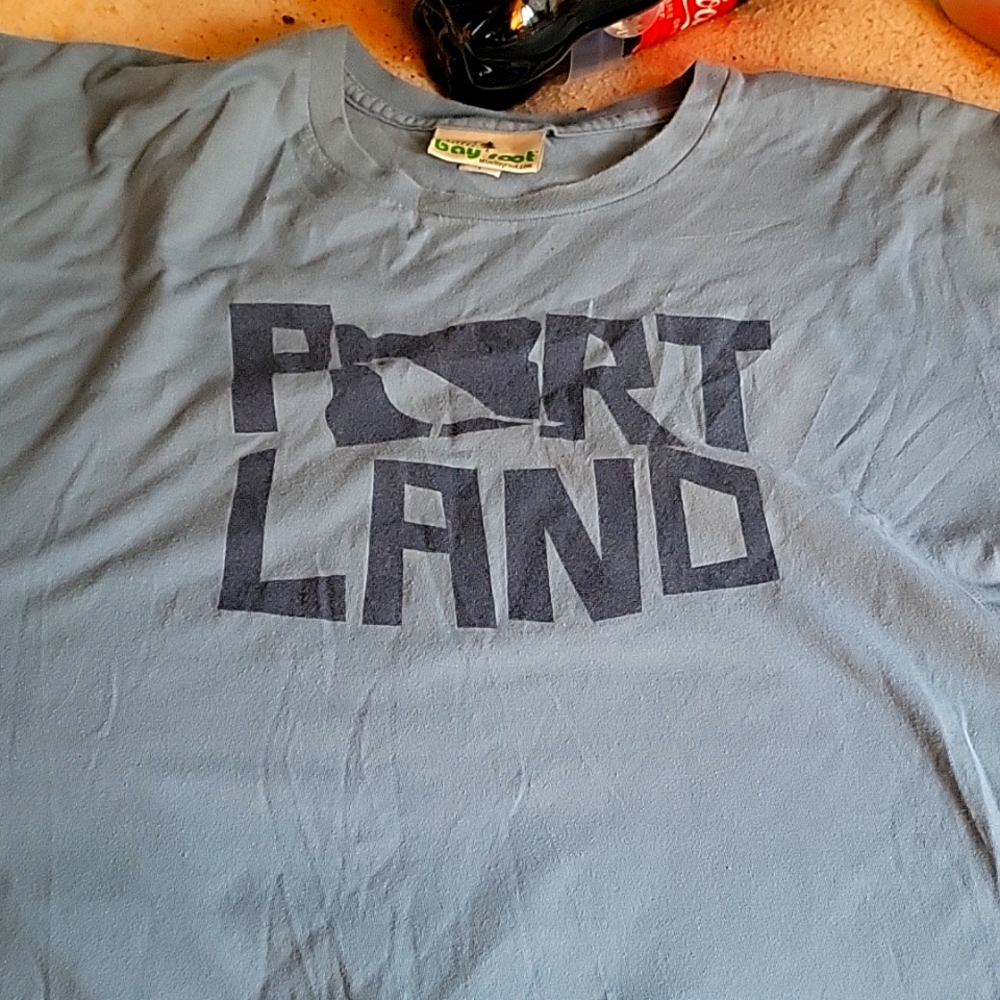Vintage little bay root Portland soft t-shirt